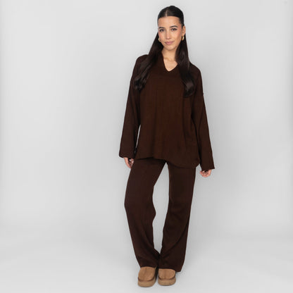 Conjunto de Punto Canalé con Escote en V