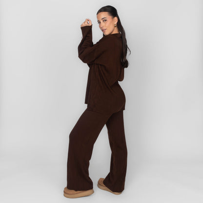 Conjunto de Punto Canalé con Escote en V