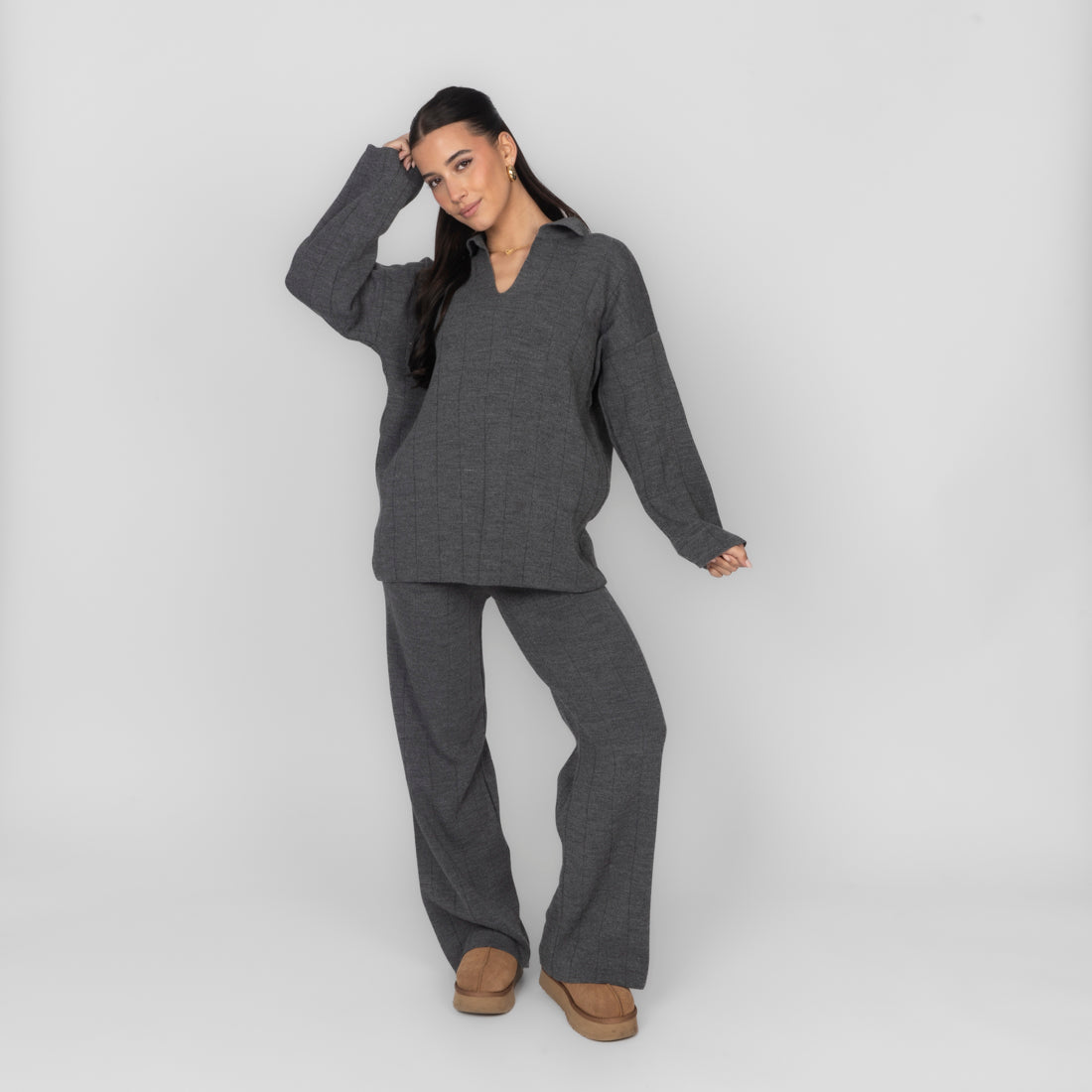 Conjunto de Punto Canalé con Escote en V