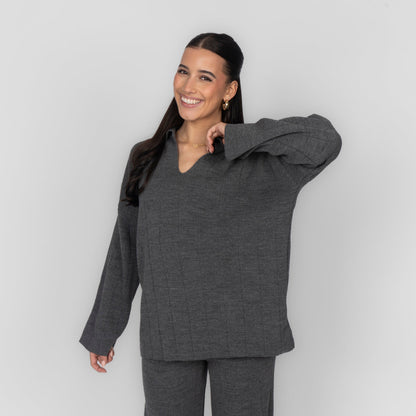 Conjunto de Punto Canalé con Escote en V