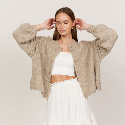Cárdigan Holgado Corto "Glamour Acogedor"